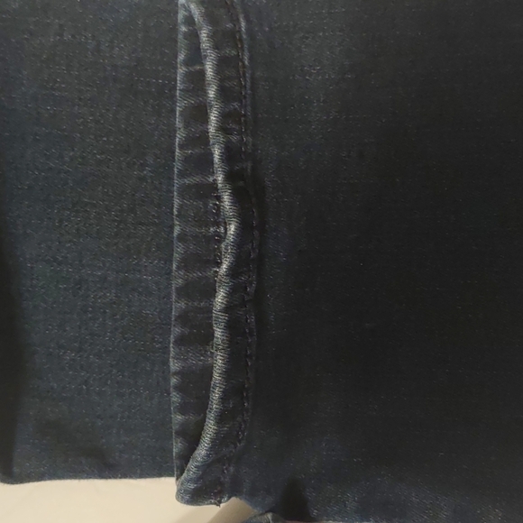 Bandolino Blue Jeans. SMOOTH OPERATOR - Picture 9 of 11